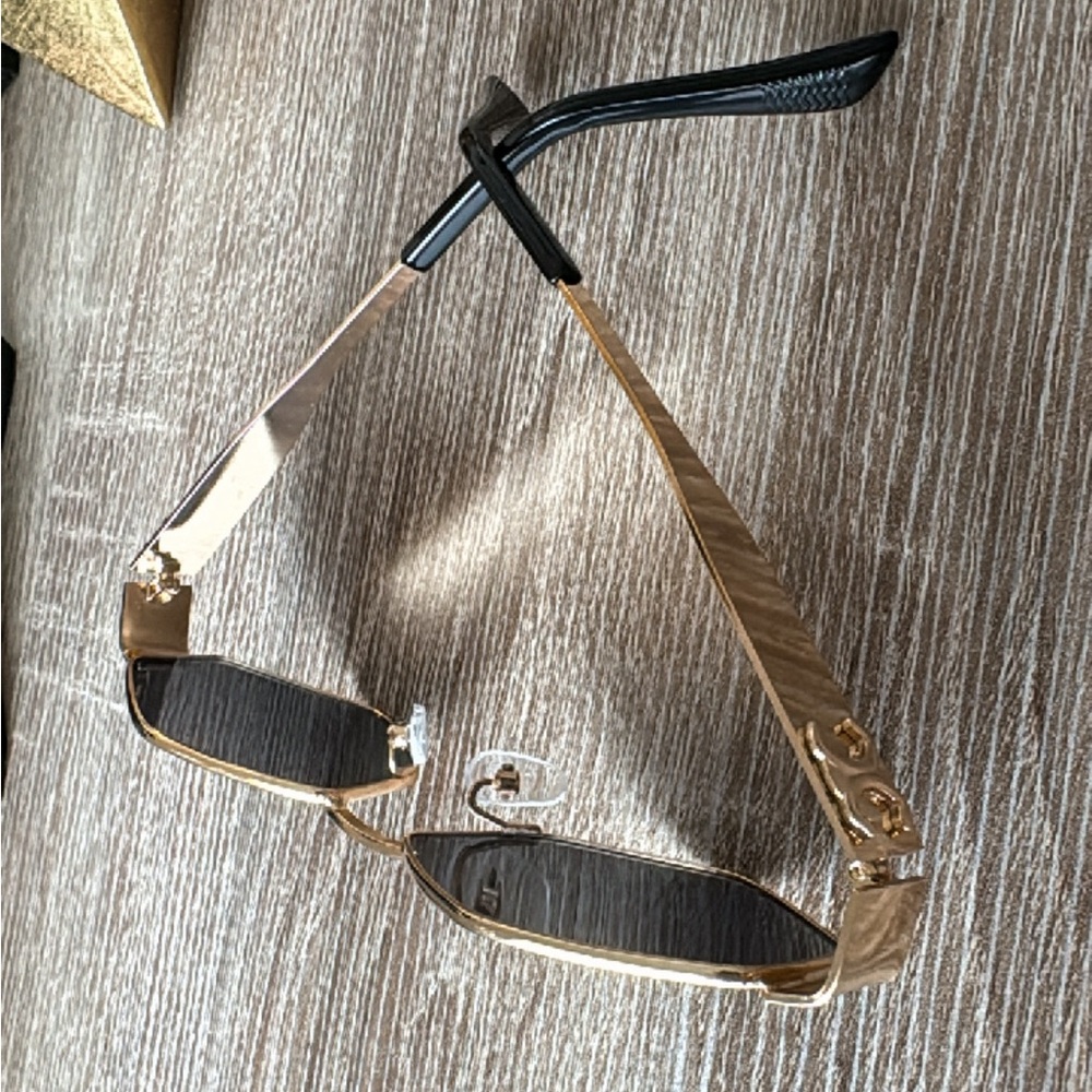 Viral trendy sunglasses A640 - Picture 2 of 3